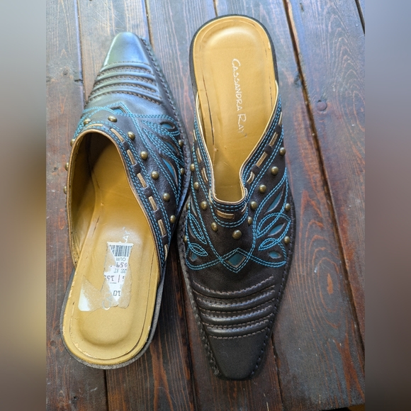 Western Southwestern Cowboy Boot Brown & Turquoise Leather Studded Mule Shoes 6 - Picture 4 of 5